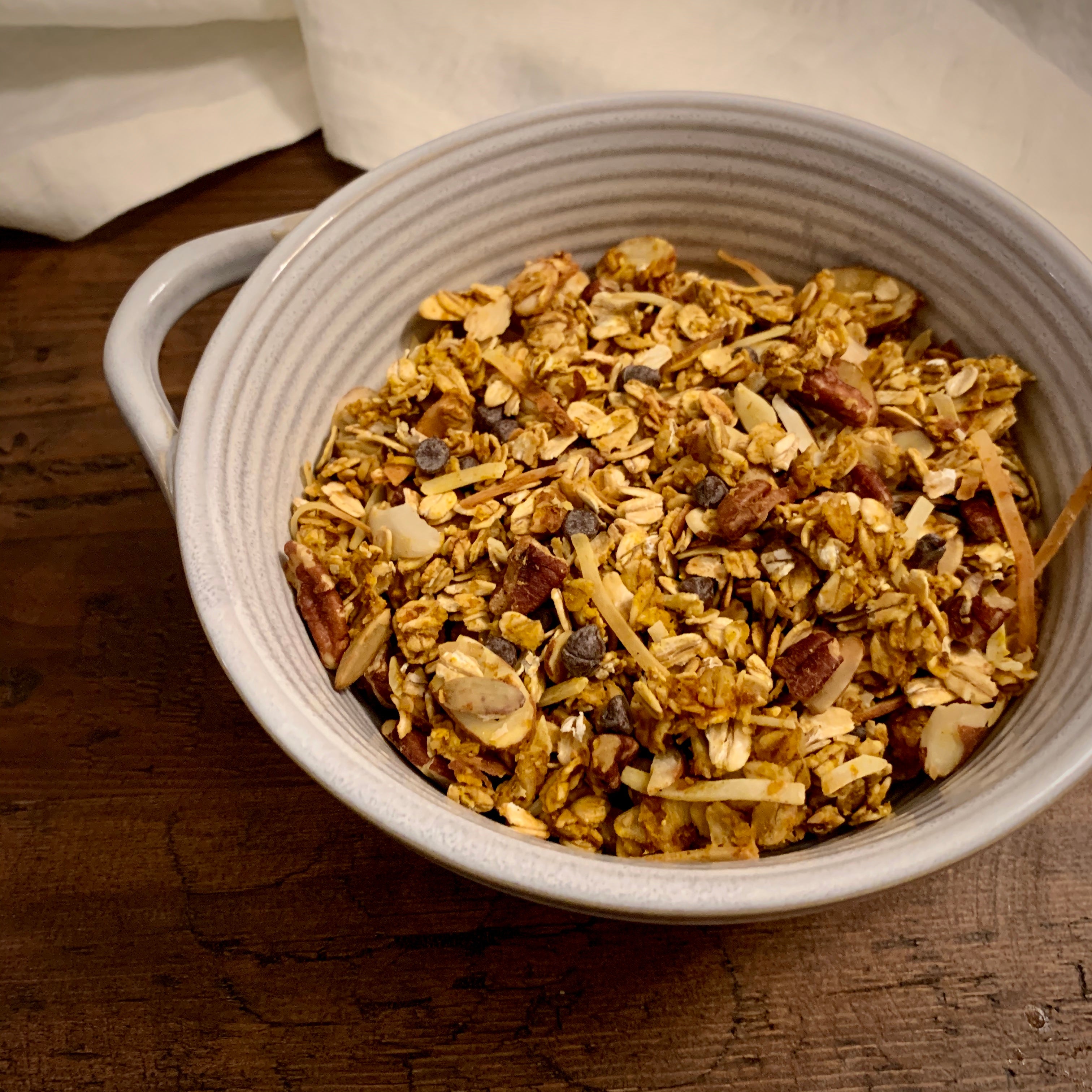 Easy Homemade Pumpkin-Apple Granola